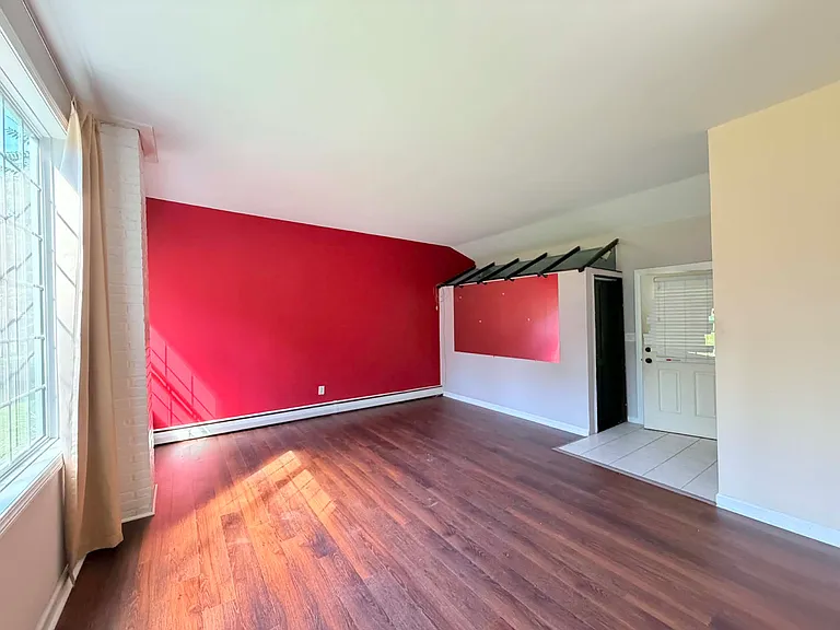 183 Sugar St #1 — Photo 3