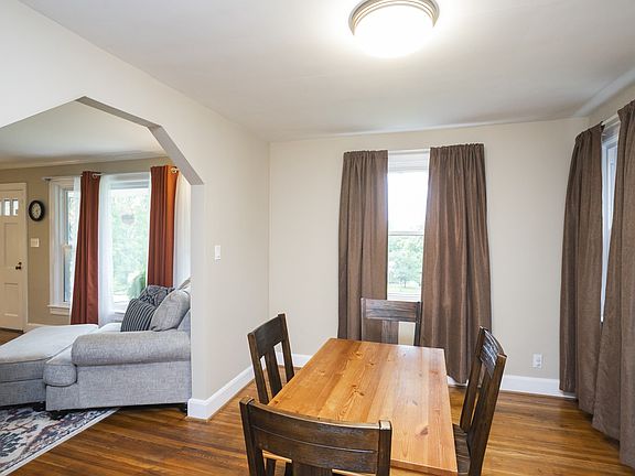 5th image of 719 Greymont Dr