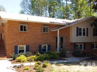 3208 Caldwell Dr, Raleigh, NC 27607