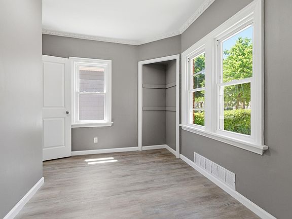 5th image of 4706 N 57th St