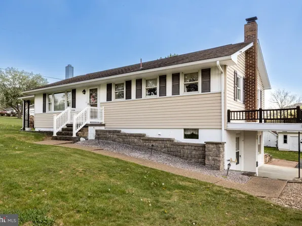 9463 State Route 259, Mathias, WV 26812
