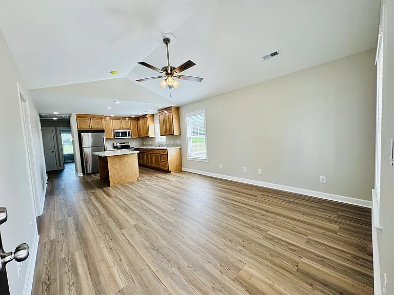 3935 Mickey Ln — Photo 8