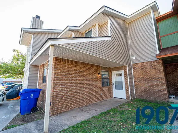 1061 Rambling Oaks Dr, Norman, OK 73072