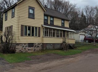 518 Jasper St, Ishpeming, MI 49849