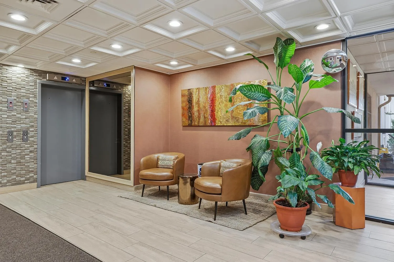 2 bed, 900 sqft, $4,000 — Photo 3