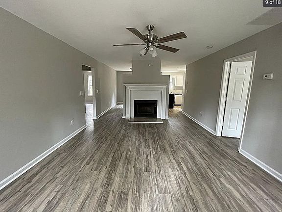 3rd image of 576 Lassetter Rd