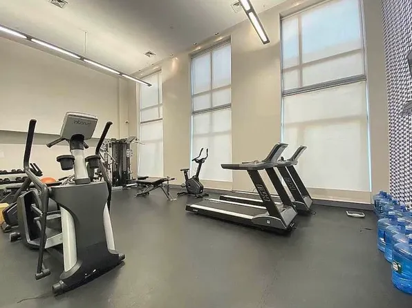 229 North 8th Street image 7 of 11