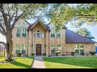 8609 Hidden Meadow Dr, Fort Worth, TX 76179