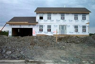 1st image of 209 Greystone Pl