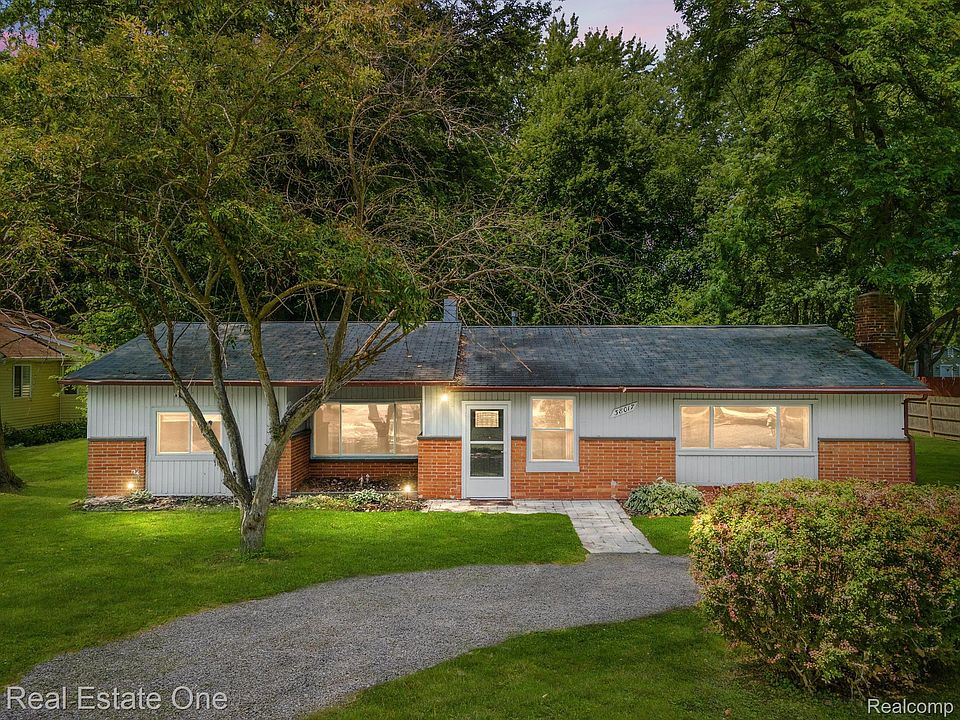1st image of 38017 Elmite St