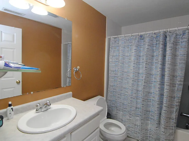 27 Hollyhock Ave — Photo 16