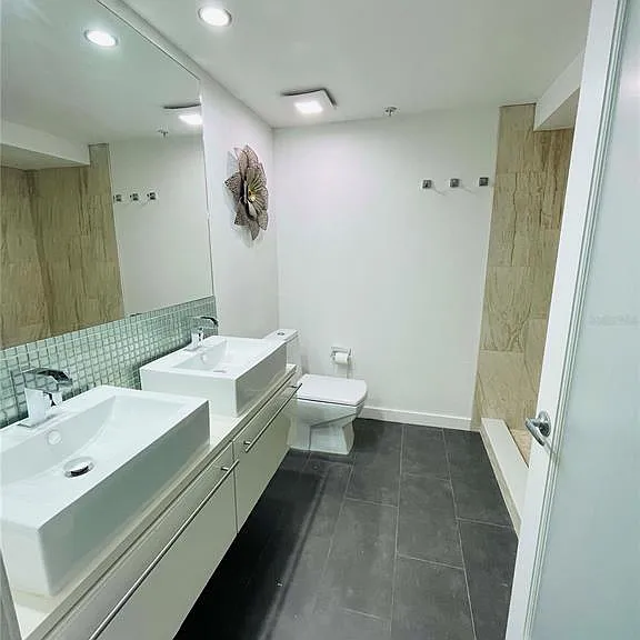 12012 Villanova Dr #103 — Photo 9