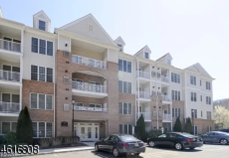 7212 Coventry Ct #212 — Photo 8