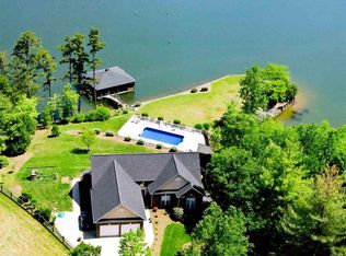 4912 Rio De Luna, Hickory, NC 28601