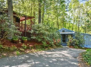 139 & 141 Holly St, Black Mountain, NC 28711
