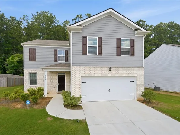 5387 Coldstream Dr, Fairburn, GA 30213
