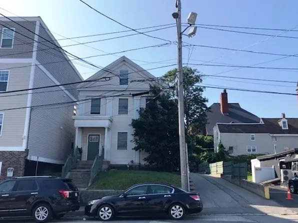 238 Appleton St, Lowell, MA 01852