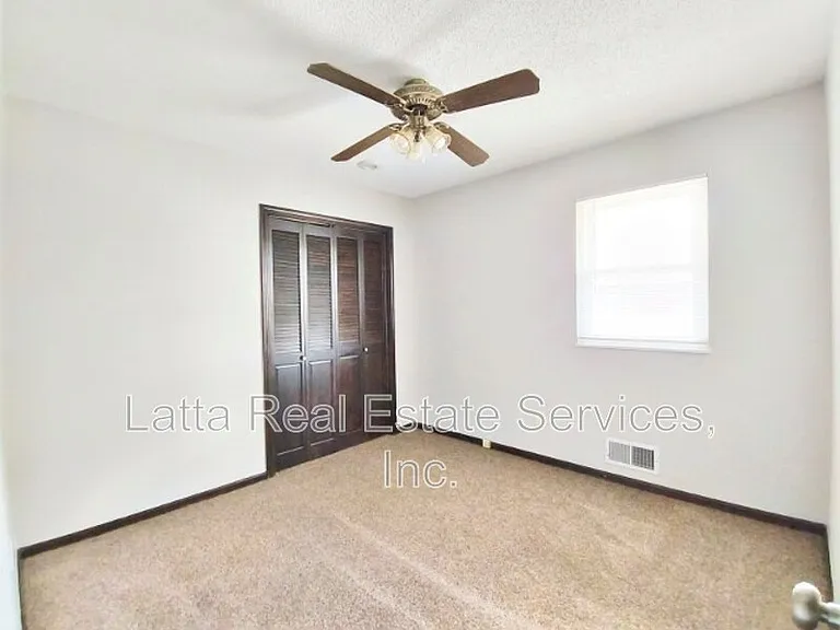 719 NW 6th St #A — Photo 10