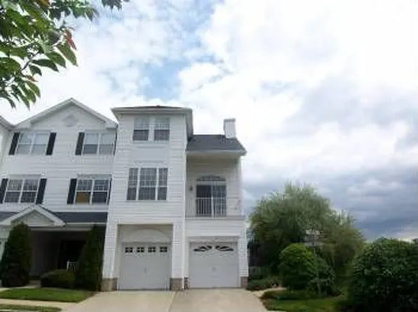 41 Hancock Dr #3905, Morristown, NJ 07960