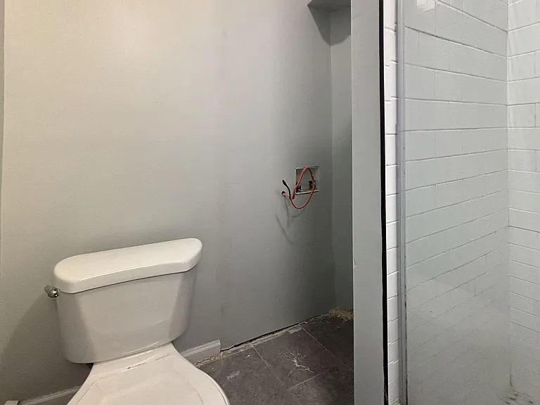 1702 Wagner Ave — Photo 6