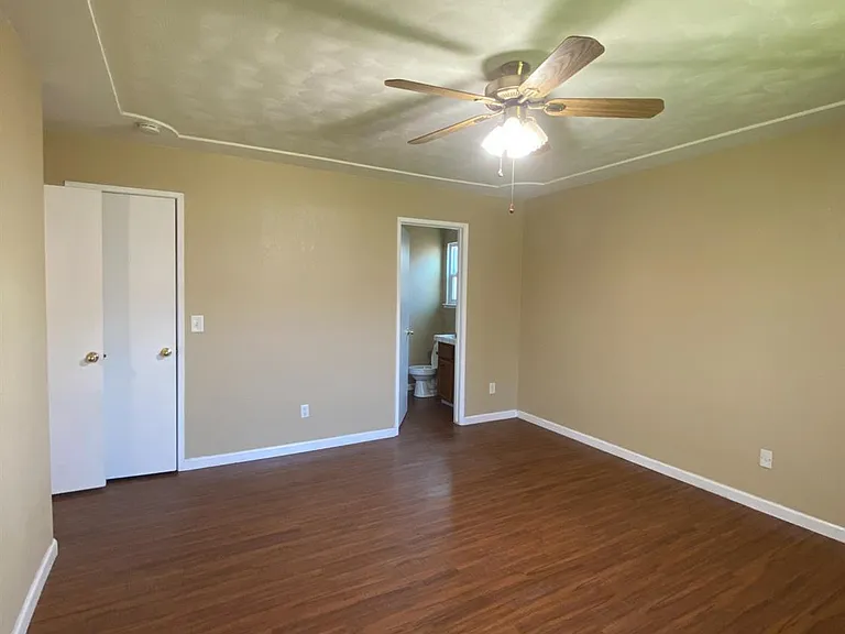 367 Strauss Ln — Photo 8