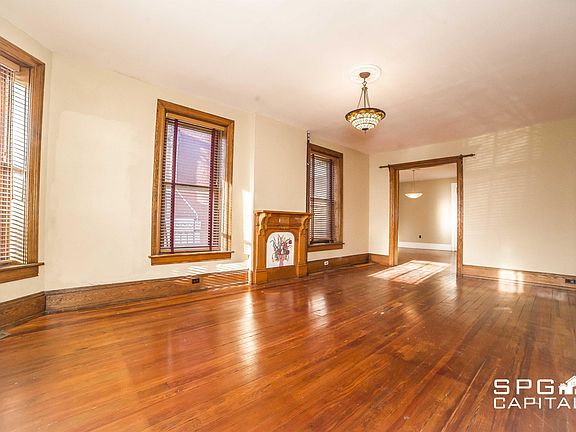 5th image of 241 E King St