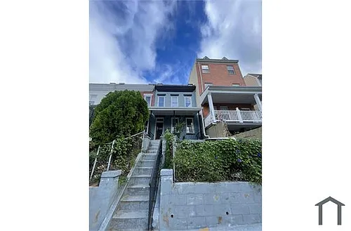 529 Irving St NW #1 Photo 1