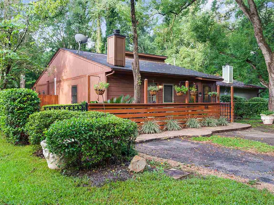 1st image of 1518 Twin Lakes Cir