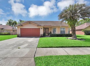 1836 Daytona Ln N, Jacksonville, FL 32218