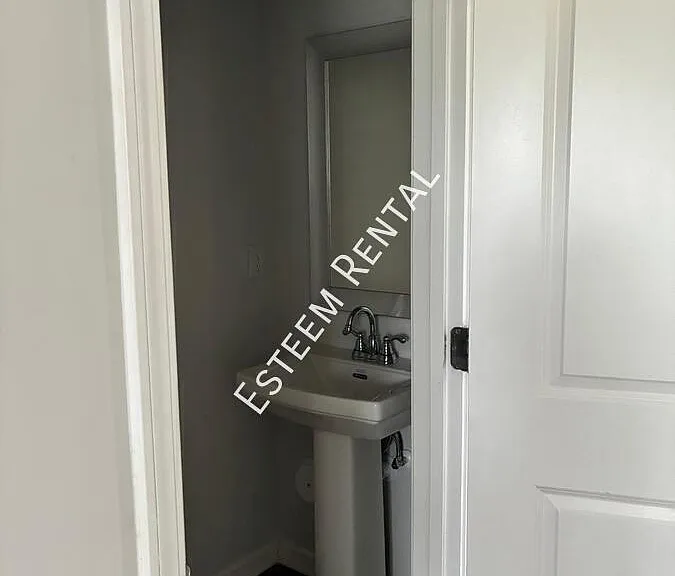 53 Blakley St #CLAYTON — Photo 14