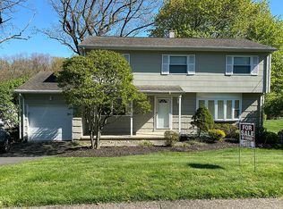 97 Princeton Dr, Tappan, NY 10983