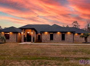 23708 Hutchinson Rd, Springfield, LA 70462