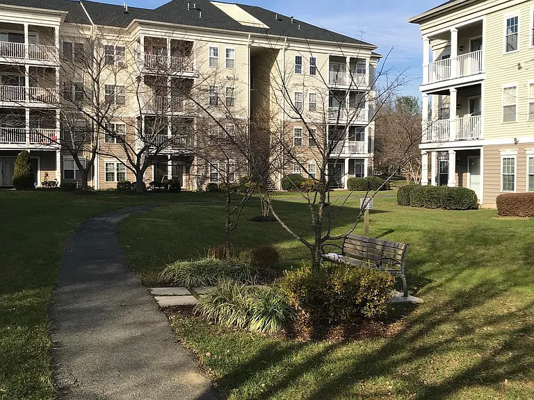 13304 Kilmarnock Way #4-C — Photo 30