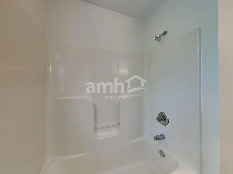 5 Natalie Ct — Photo 19