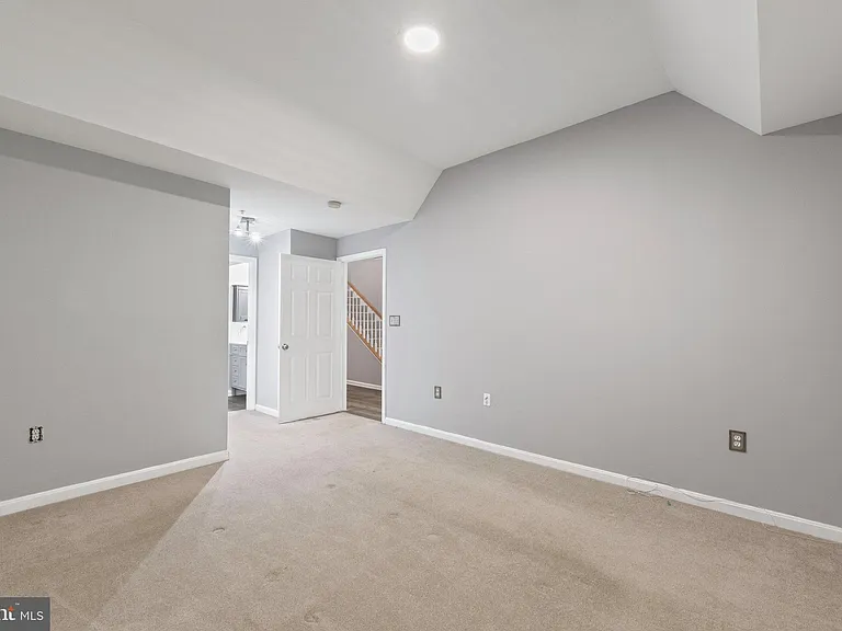 15605 Everglade Ln #A-303 — Photo 15