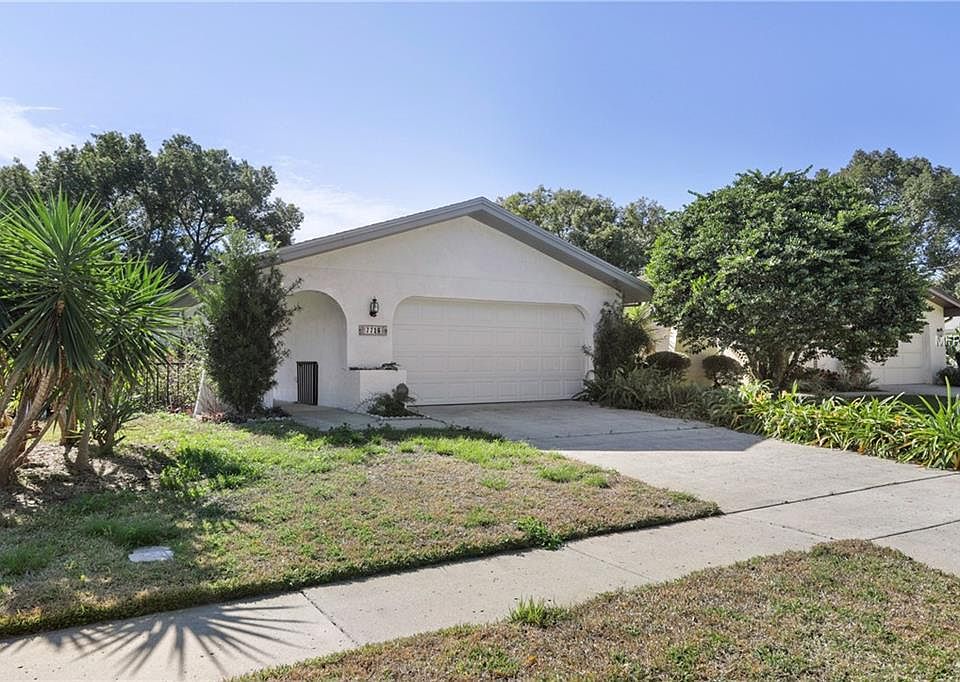 1st image of 7716 Fairlawn Dr