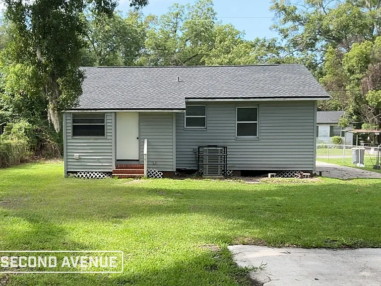 2587 Orchard St — Photo 5