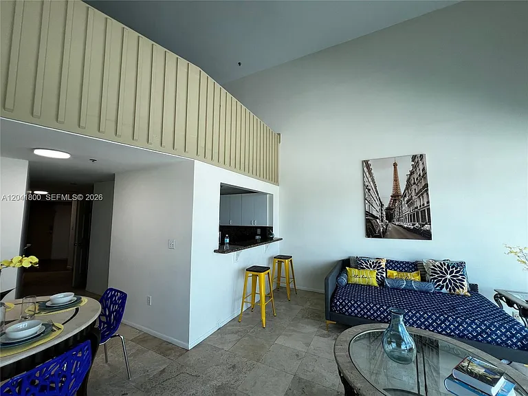 5445 Collins Ave #L3 — Photo 7