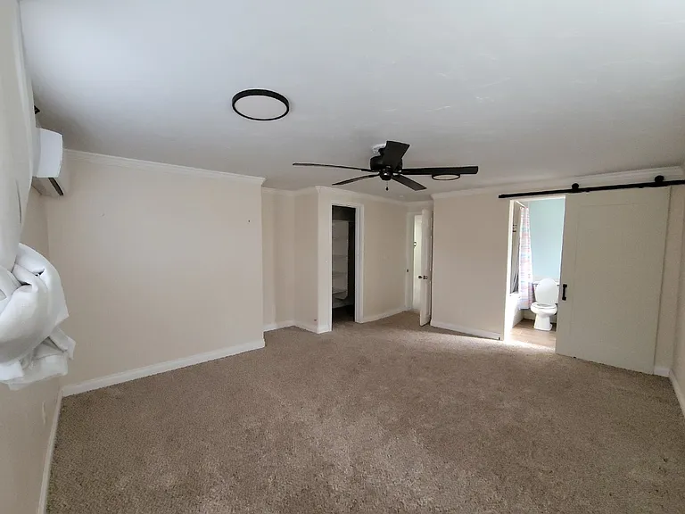 1065 N Canyon St #B — Photo 3