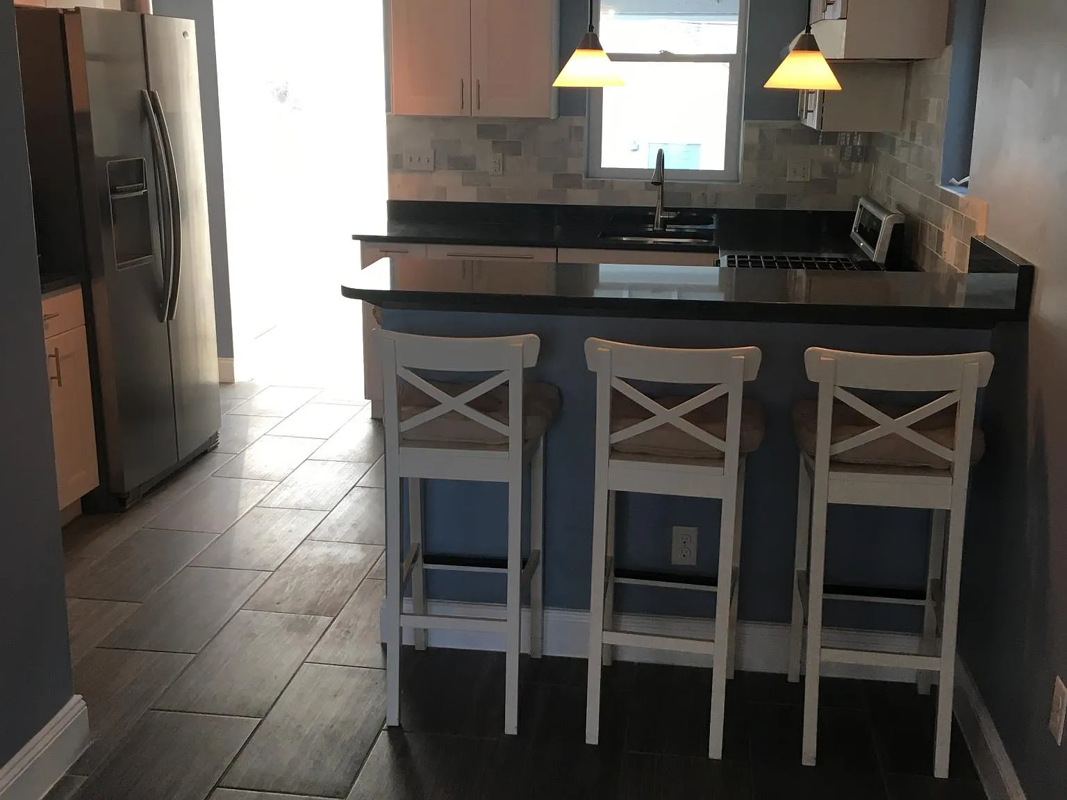 2 bed, 1018 sqft, $3,000 — Photo 2