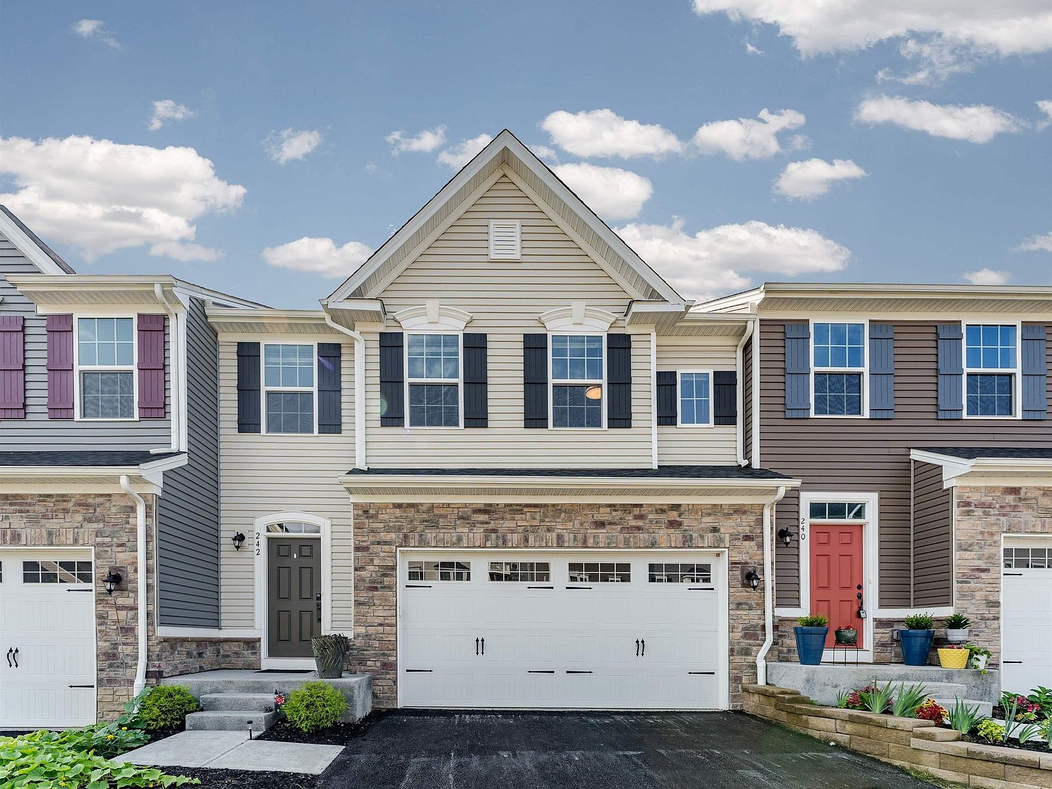 242 Stonehurst Dr, WV 26501 Zillow