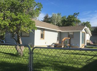 1205 Date St, Rawlins, WY 82301
