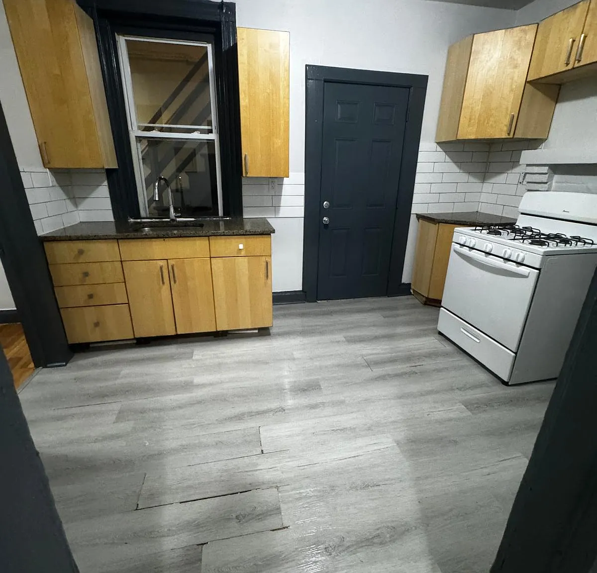 2 bed, $1,750 — Photo 1