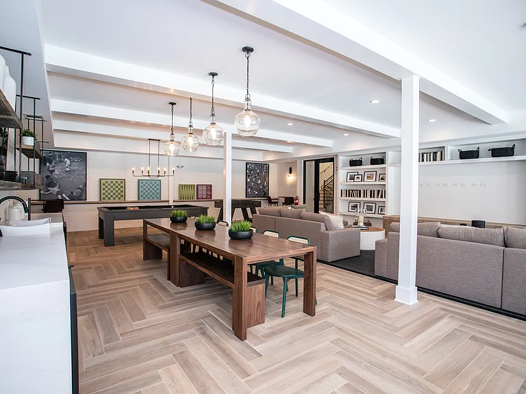 The Ashford Apartments — Photo 13