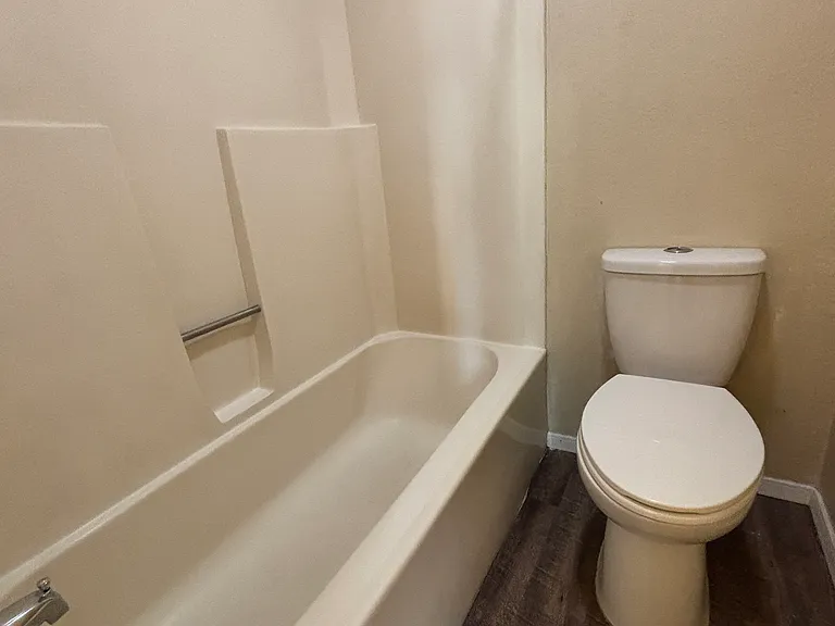 8004 N 120th East Ave — Photo 13