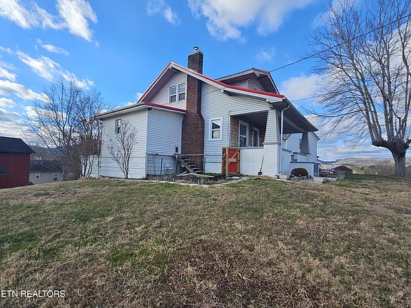 2nd image of 103 Leafwood Rd