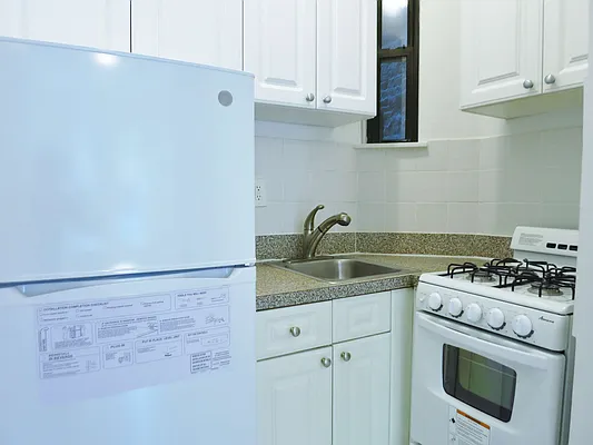 Rented by City & Suburban | media 4