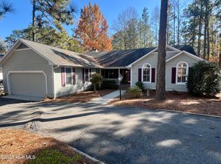 1030 Monticello Dr, Pinehurst, NC 28374