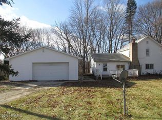 8110 S Genuine Rd, Shepherd, MI 48883