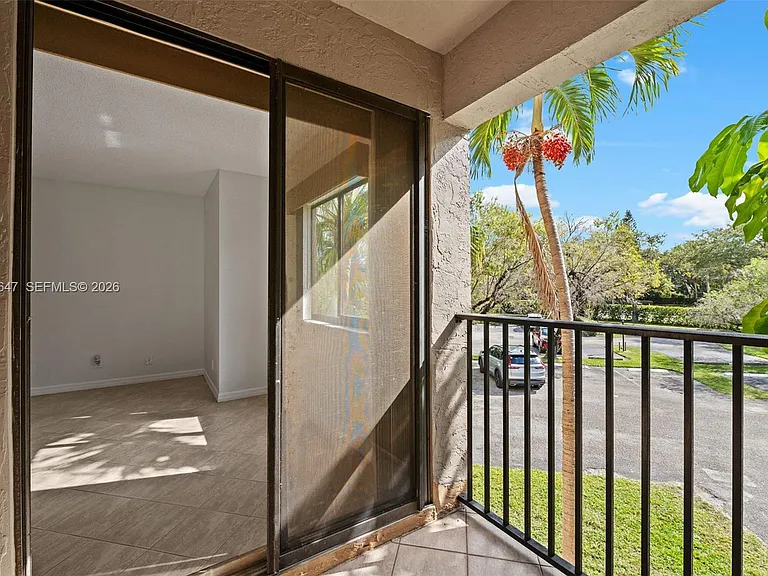 10001 W Atlantic Blvd #218 — Photo 12